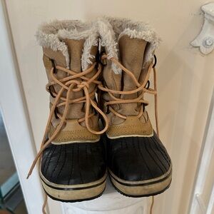 Sorel Beige and Black Fur-Lined Boots